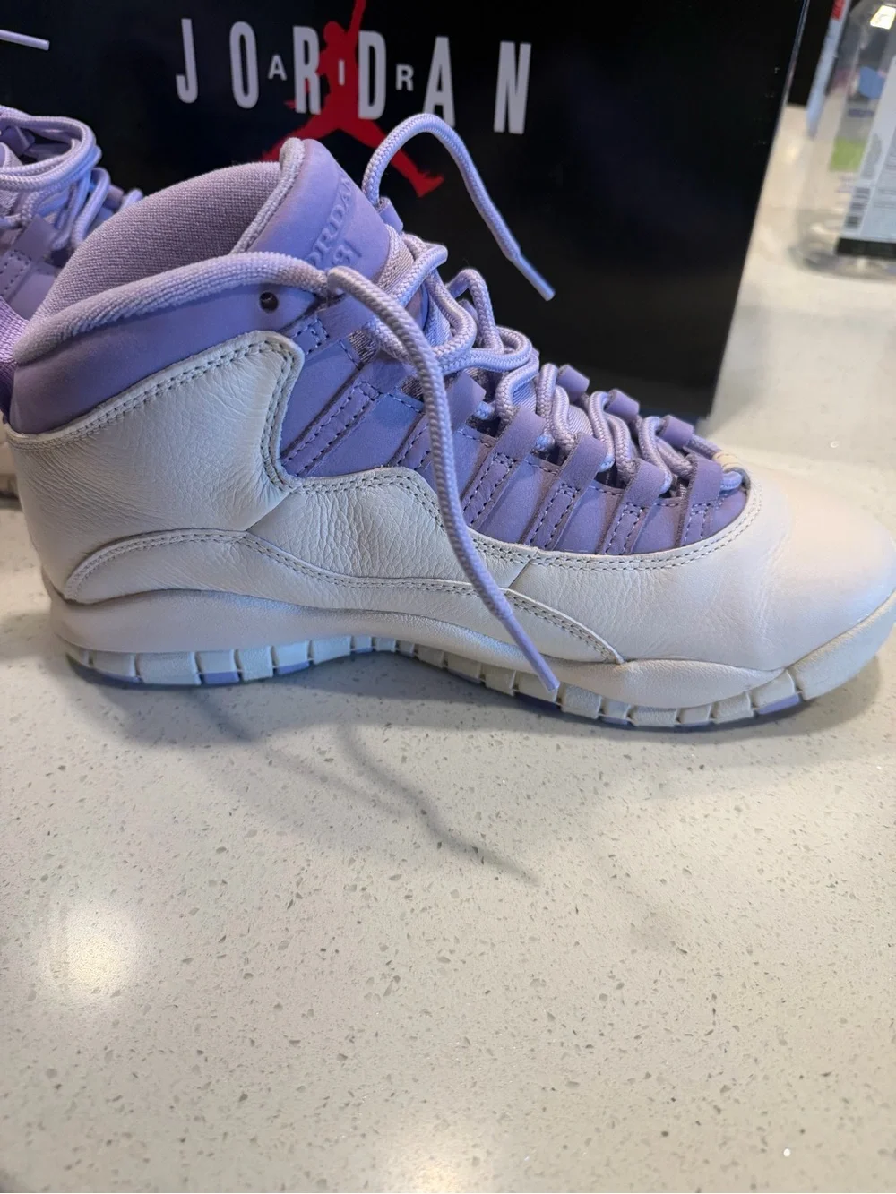 Jordan Women Lavender & Cream High-Top Sneakers